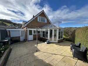 Photo 22- click for photo gallery